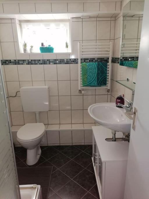 Gemuetliches Appartment In Homberg Stadtmitte Eksteriør billede